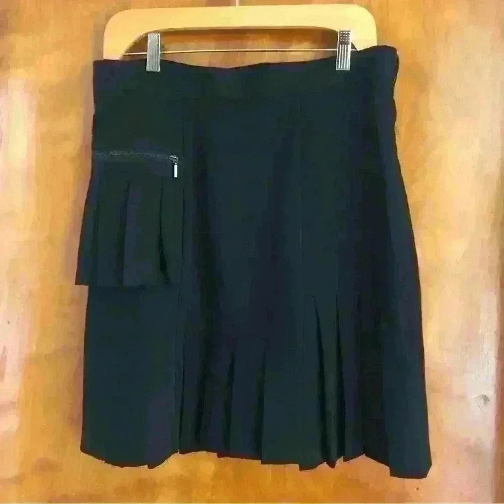 Black Skirt with  Pleats